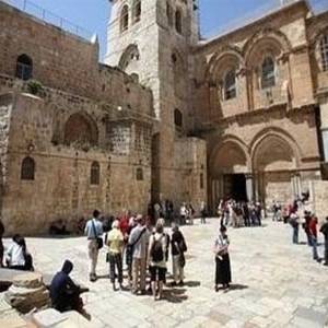 إسرائيل تجمد الإجراءات الضريبية ضد الكنائس بالقدس