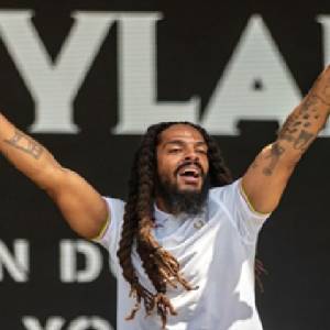 Death to the Israeli army.