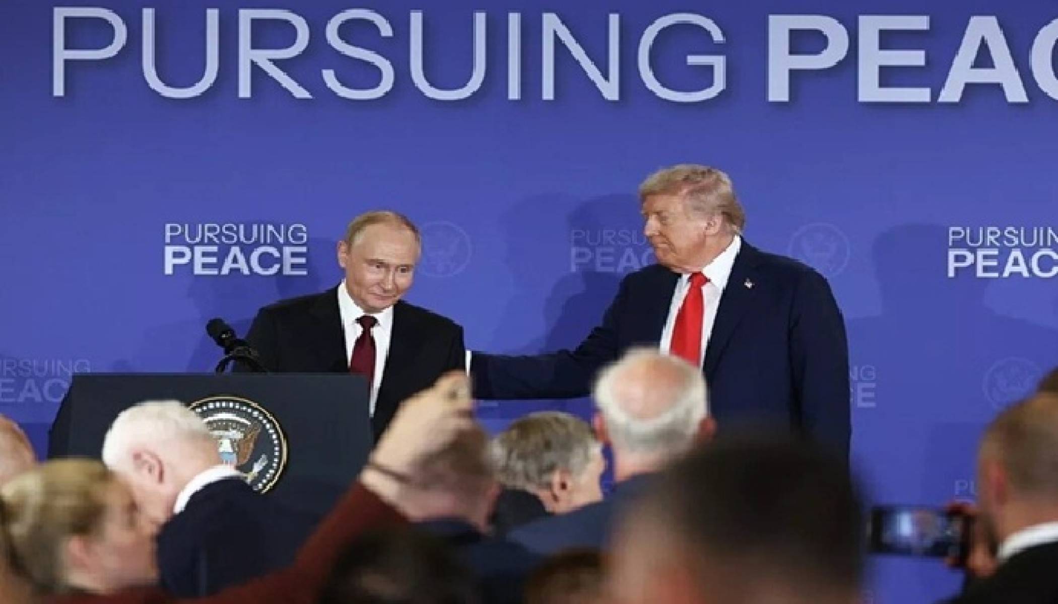 Putin and Trump's most prominent remarks during a joint press conference following the Alaska meeting