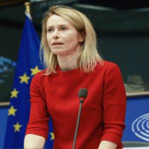 خشية العواقب: تجميد الاموال الروسية في اوربا بدل السرقة الكاملة!!