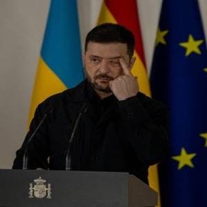 Ukraine's latest corruption cases lead to Yermak and Zelensky