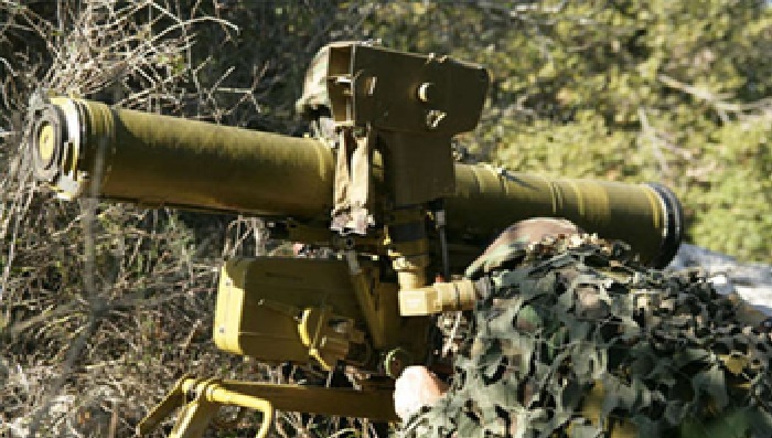 الفصائل المسلحة الفلسطينية تتبنى استهداف حافلة عسكرية إسرائيلية بصاروخ موجه