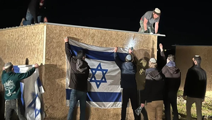 "الضفة مقابل غزة".. لكن لا تحرجوا الرئيس