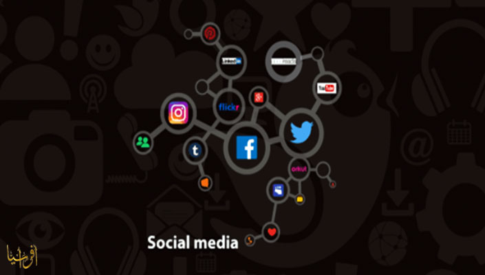 ليس كل ضوءٍ نارًا… بعضه ومضاتٌ لا تُدفئ