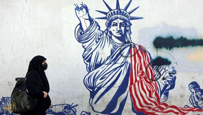 شبح أزمة السويس يلوح في هرمز.. مغامرة ترامب العسكرية في إيران قد تُسرّع أفول “الإمبراطورية الأمريكية” 