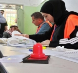الانتخابات المحلية الفلسطينية.. مشاركة خجولة وسط إقصاء وضغوط