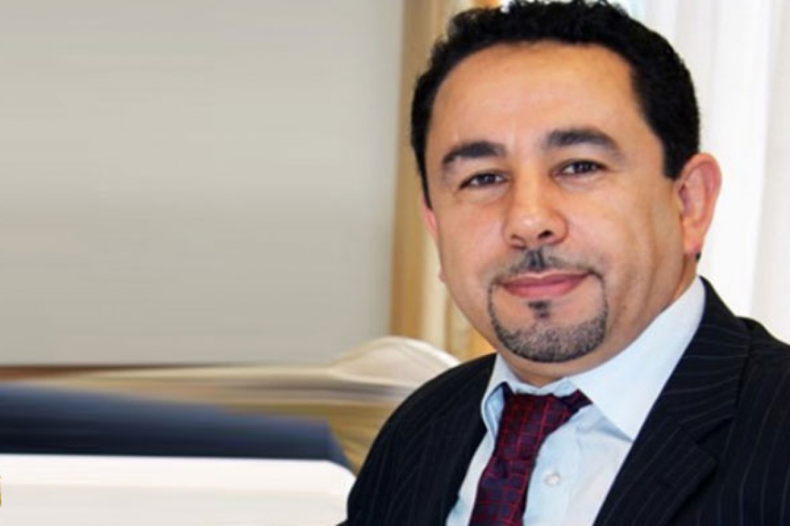 من عالم ابستين !!.. ريح إبستين العاصفة التي لم يتحسب لها ستارمر