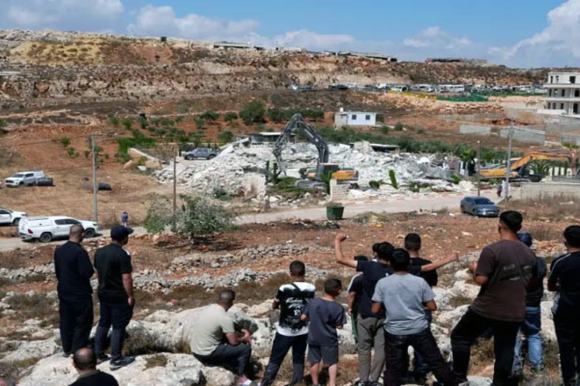 Why is there growing talk in Israel about the displacement of Gazans and the expansion of settlements in the West Bank?