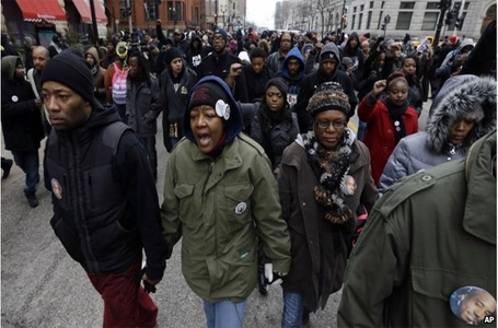  Dontre Hamilton's relatives led a protest against the decision not to charge the officer who shot him 